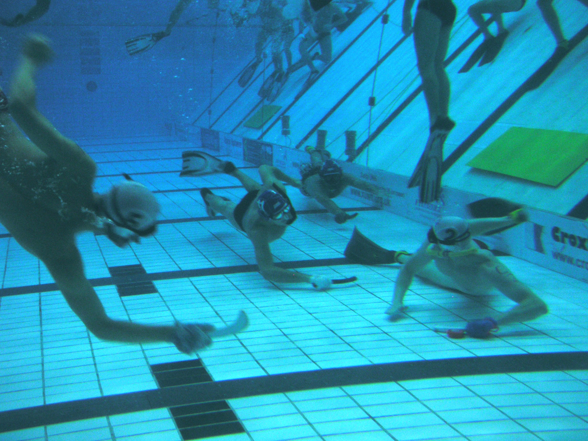 2006 CMAS Underwater Hockey World Championships Photo Gallery 